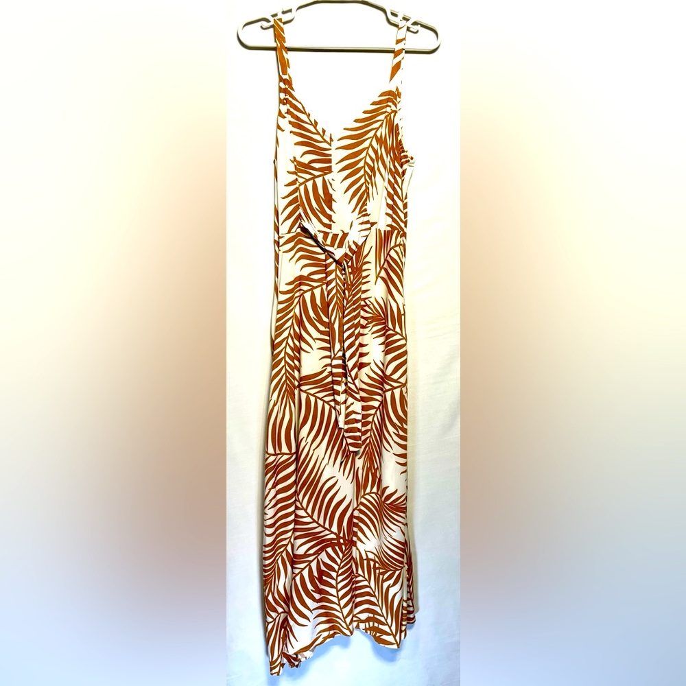 Vince Camuto dress size medium